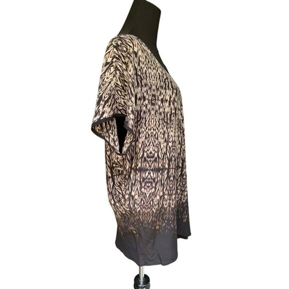 DKNY PURE 100% Silk Asymetrical Print Loose Fit Tunic Top Size Large - Picture 3 of 7
